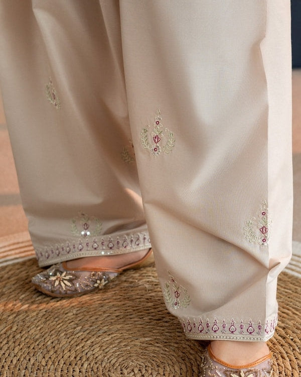 Zirwah Embroidered - 2pc