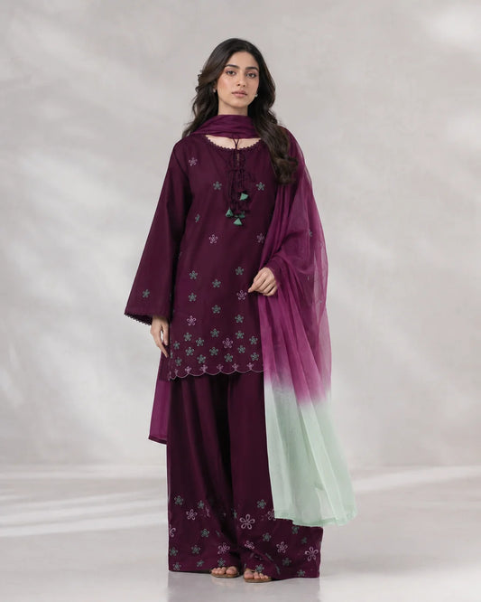 Mahira Embroidered 3pc