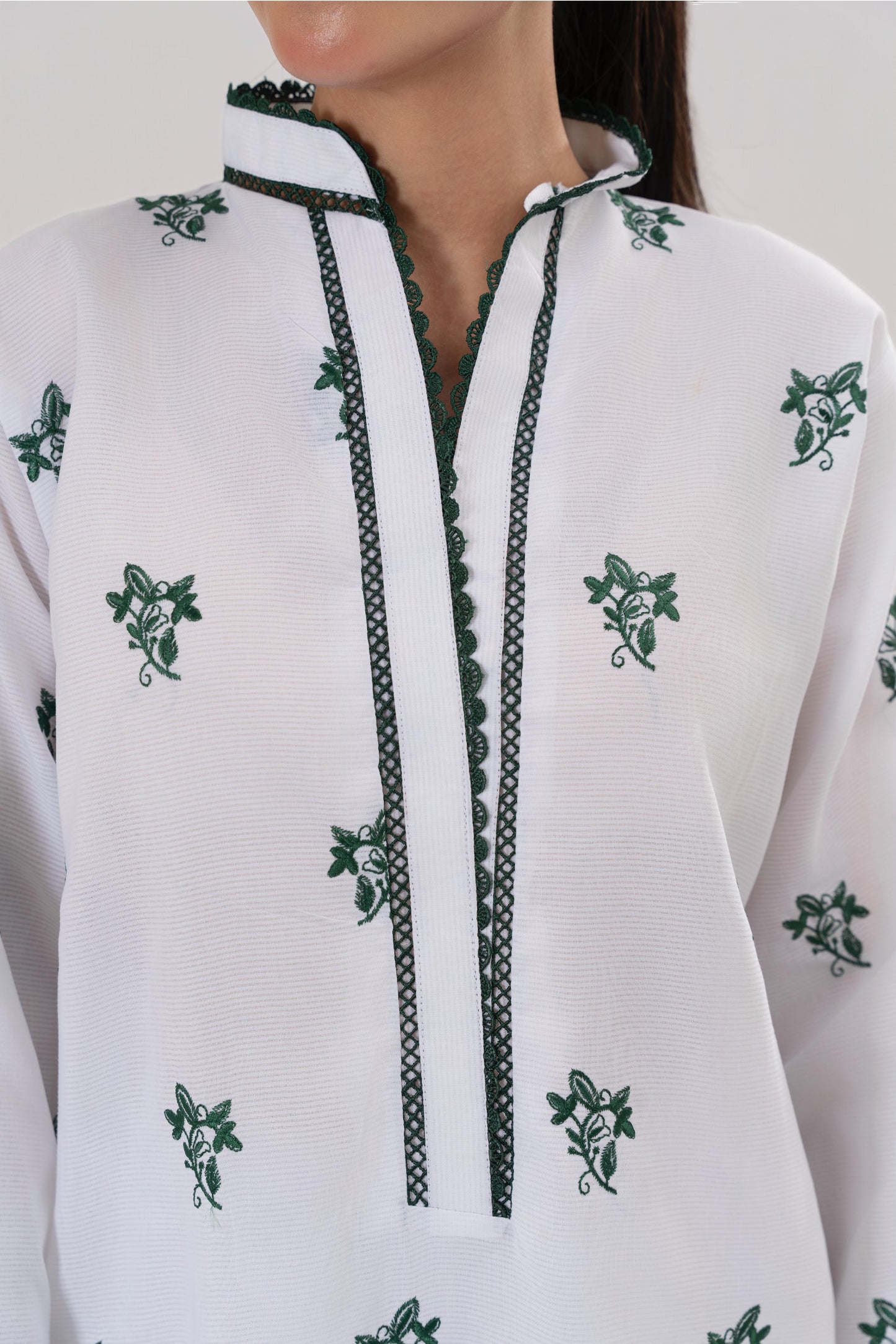 Azadi Embroidered 3-Pcs