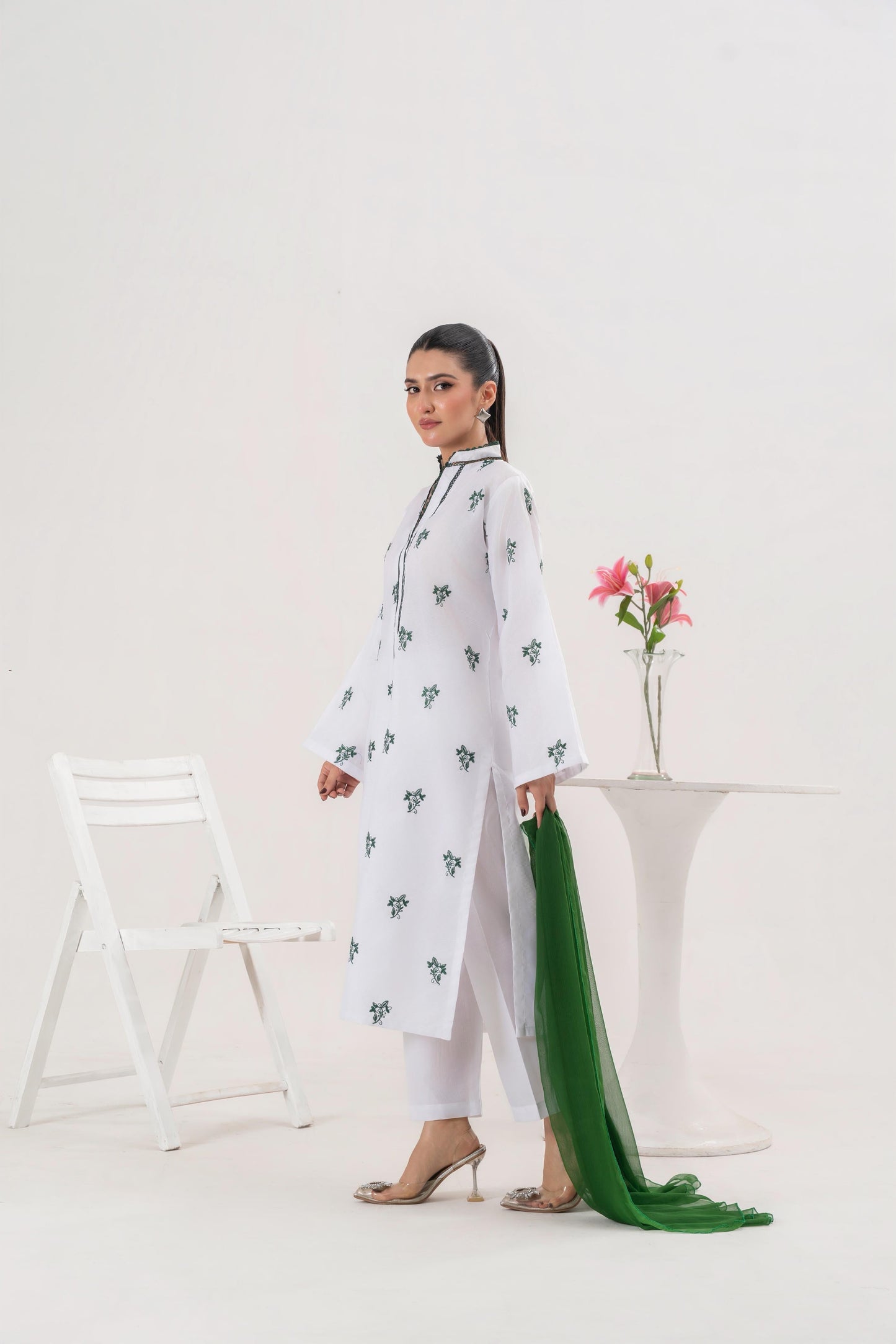 Azadi Embroidered 3-Pcs