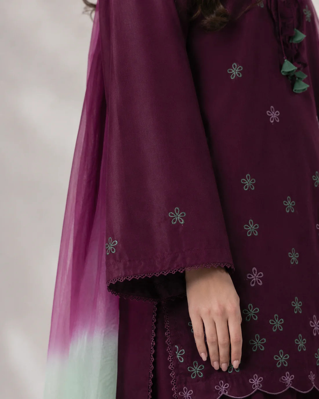 Mahira Embroidered 3pc
